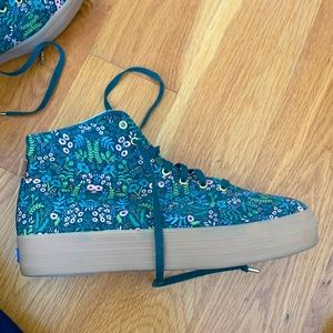 Floral platform keds